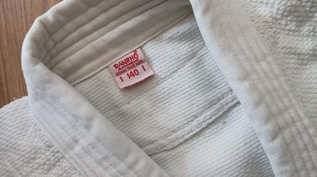 Kimono na bojové športy,