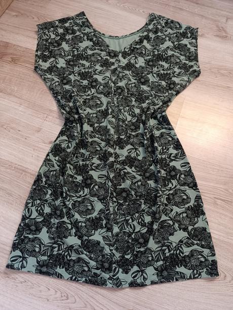 Vzorované šaty, bonprix,m