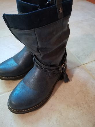 Prechodné cizmy, 32