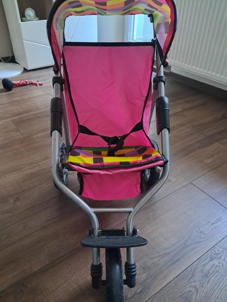 Kočík pre bábiky,