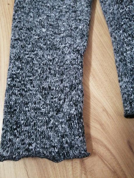 Nosiaci zavinovací sveter, xs