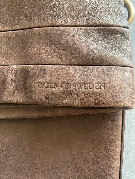 Kožená kabelka tiger of sweden, 