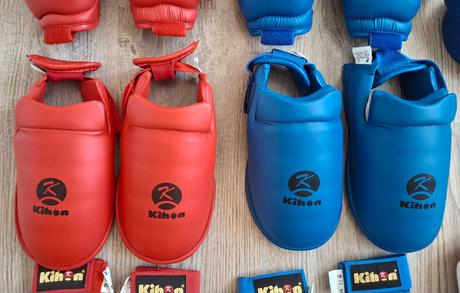 Kompletná súprava chráničov na karate m/l,
