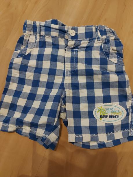 Kraťasy c&a, baby club,86