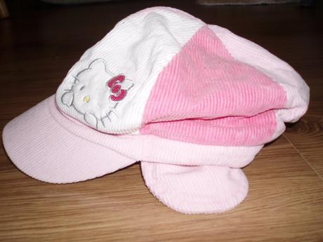 Zimná šiltovka hello kitty, 104