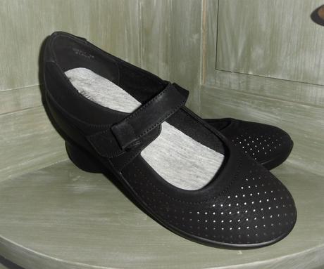 Vychádzková obuv, 37