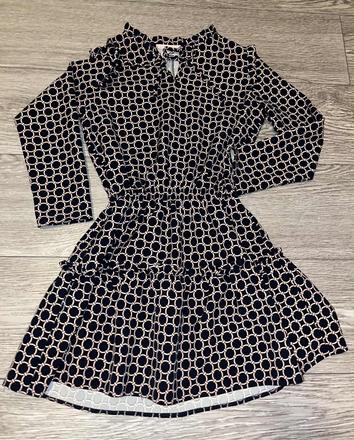 Dievčenské šaty, 134