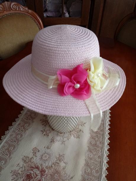 Klobúk pre princeznicky, 80