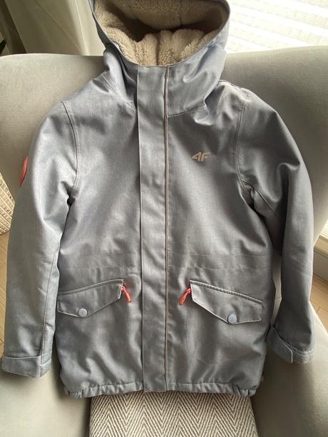 Predĺžená bunda, 134