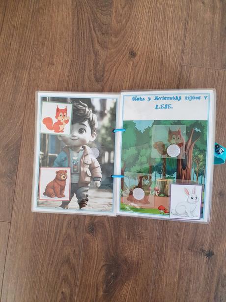 Pracovný zošit na suchý zips pre chlapčeka od 1 ro,