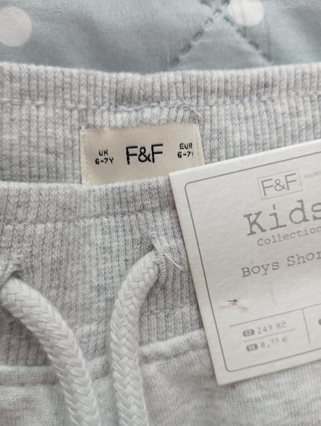 Teplákové kraťasy v. 122/128, f&f,122 / 128