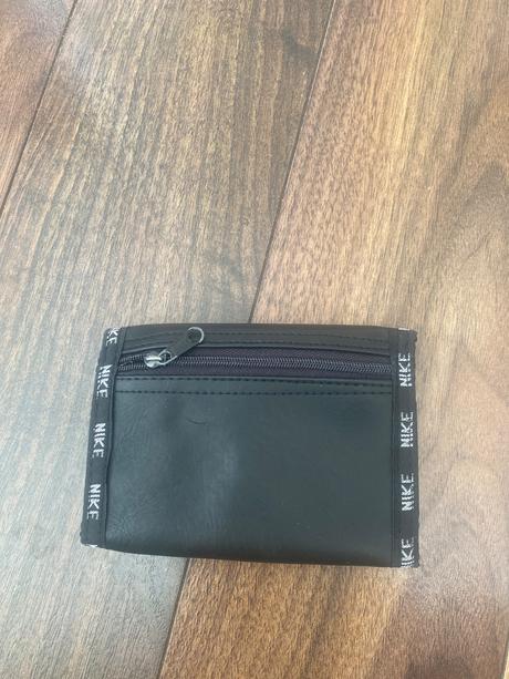 Peňaženka nike, nike