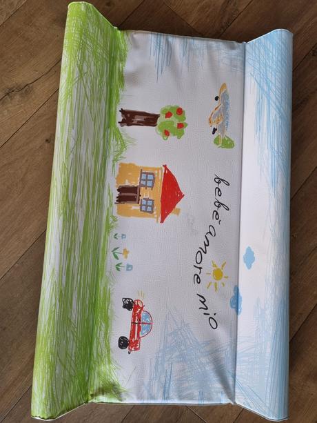 Prebaľovanie podložka veľká nepoužitá,