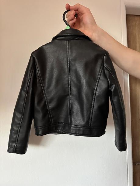 Koženná bunda, sinsay,110