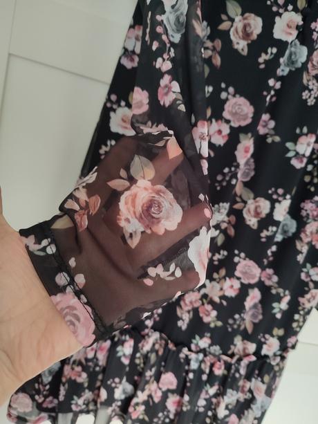 Krásne šaty mohito veľ.l, mohito,l