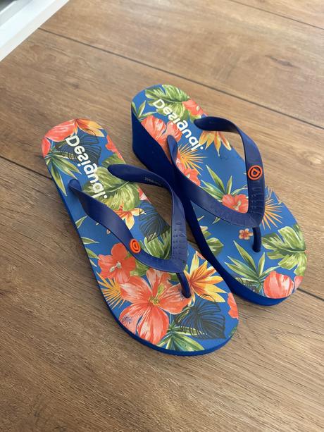 Desigual žabky na platforme, desigual,38