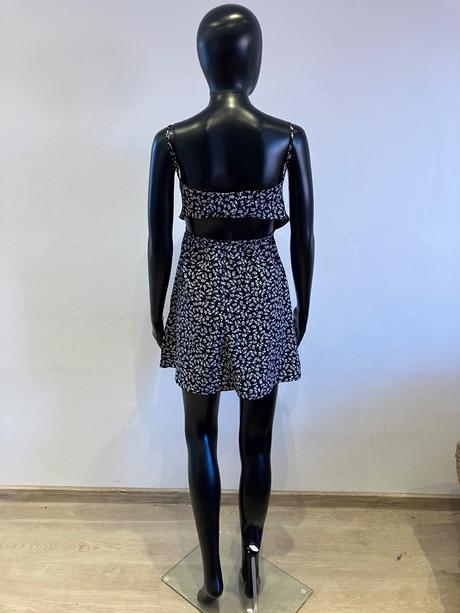 Dámske kvetované šaty shein čiernobiele (s), s