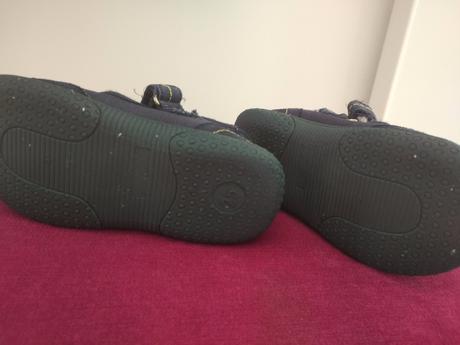 Papučky woodstone, 25