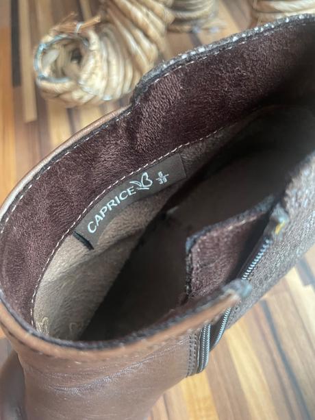 Caprice kožené kotníky, 39