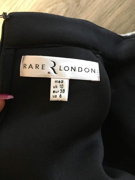 Elegantné šaty, 38