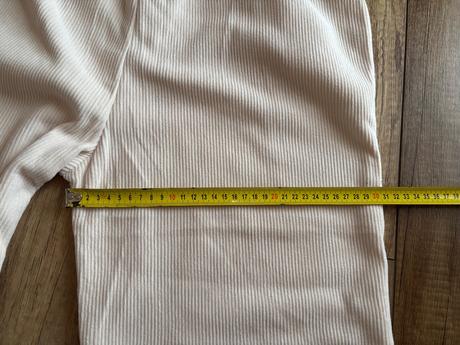 Široké nohavice, 36