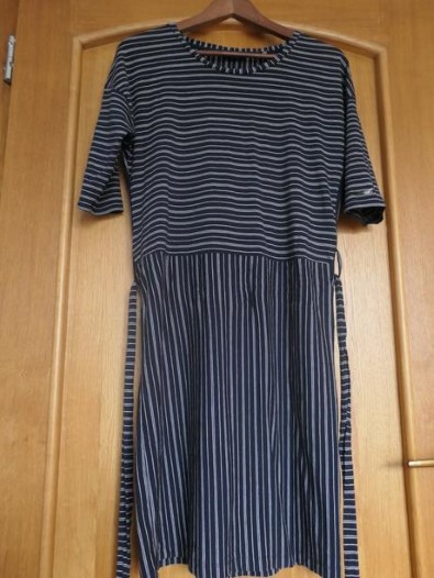 Gant krasne kvalitne zostihlujuce elegantne saty s, gant,s