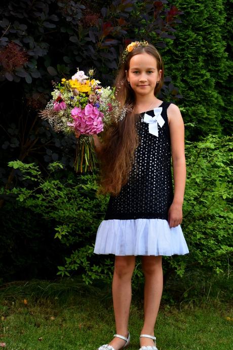 Slávnostné šatky., ido,140