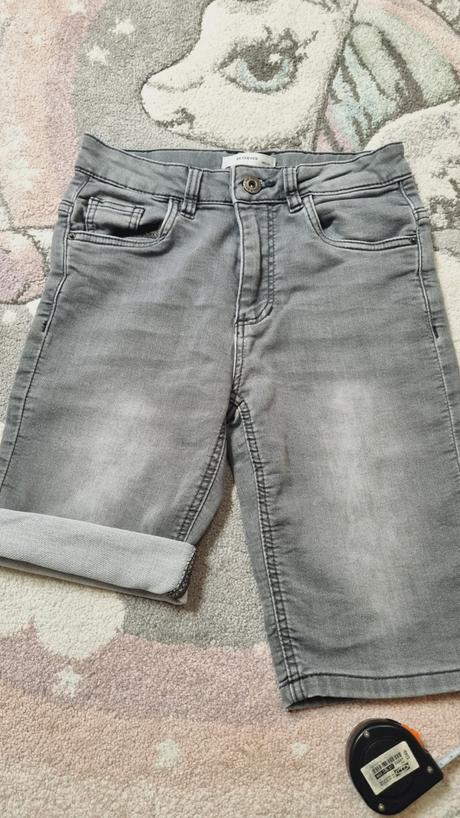 B3460b šortky, reserved,140