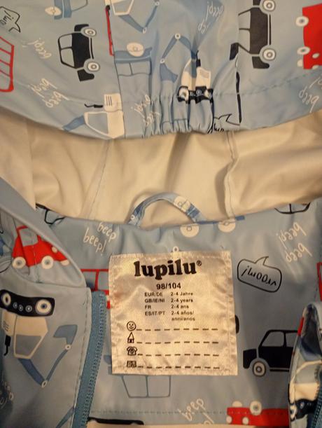 Jesenný pršiplášť, lupilu,104