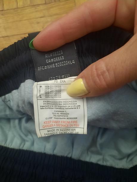 Dámske športové nike nohavice, nike,s