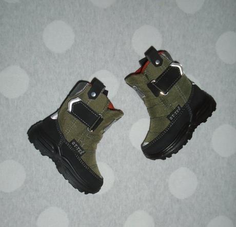 Snehule/čižmy, baťa,19