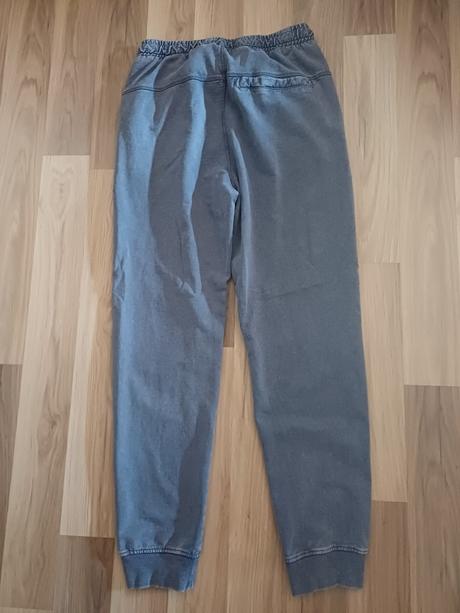 Chlap.nohavice šede, reserved,170