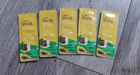 Krémové hydratačné masky na tvár,