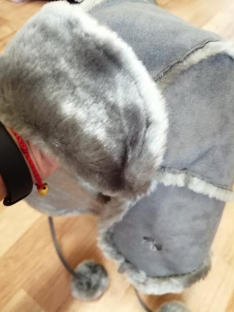 Úžasná čiapka, 128