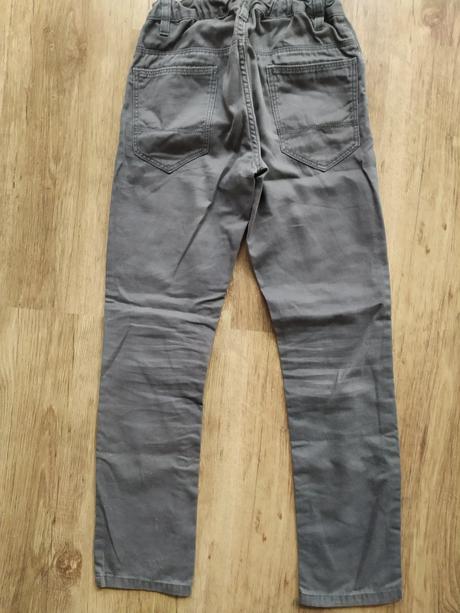 Chlapčenské nohavice v.152, 152