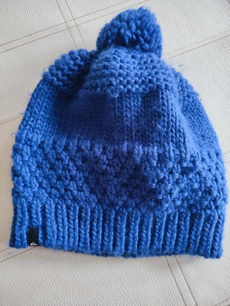 Čiapka na zimu, quiksilver