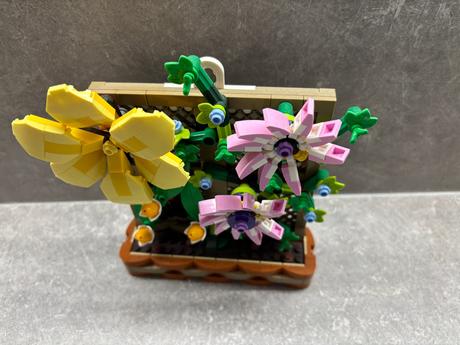 Lego 40683 kvetinová treláž, 
