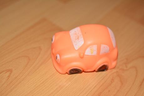 Auto piskacie s ockami, 