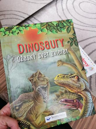 Kniha dinosaury,