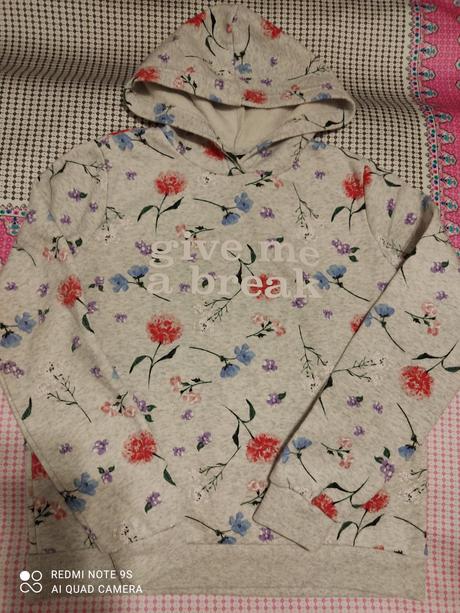 Mikiny pre sestry, 134