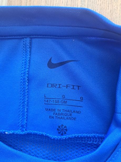 Komplet tricko+kratasy velk.137az147 a 147az158, nike,140