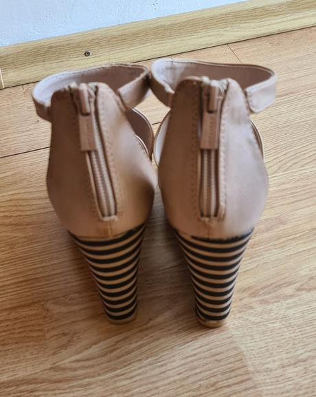 Dámske sandále, 36