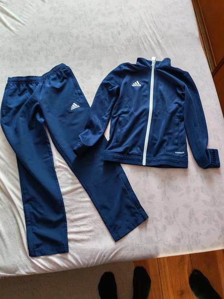 Adidas súprava 9-10r, adidas,140
