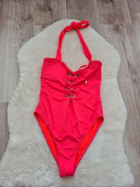 Jednodielne plavky, s