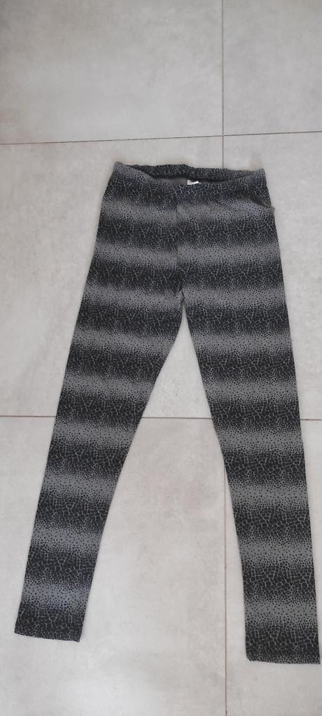 Dievčenské legíny, 158