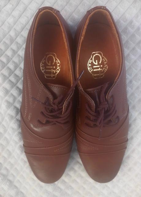 Spoločenské topánky, 35