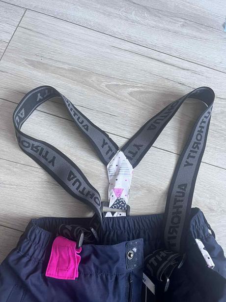 Oteplovacky, raz oblecene, authority,146