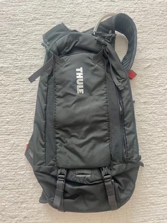 Thule bike rail hydration 12l,