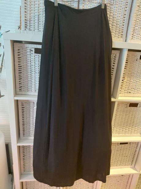 Sukna zn. bcbg maxazria vel. m, m