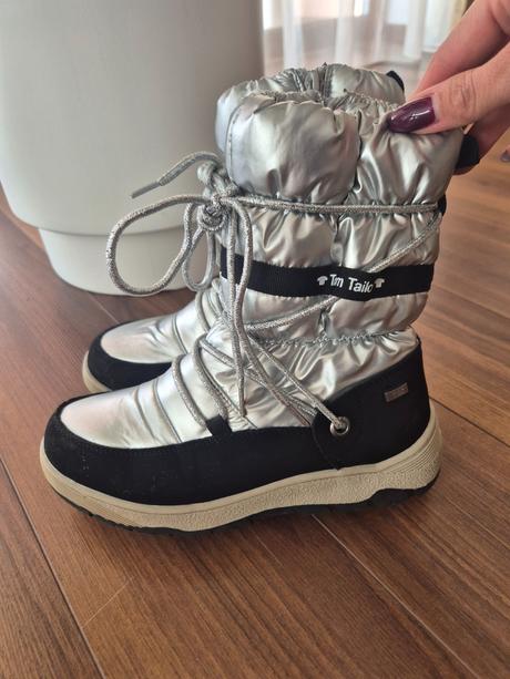 Snehule, tom tailor,33